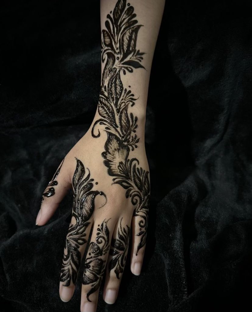Henna design 2