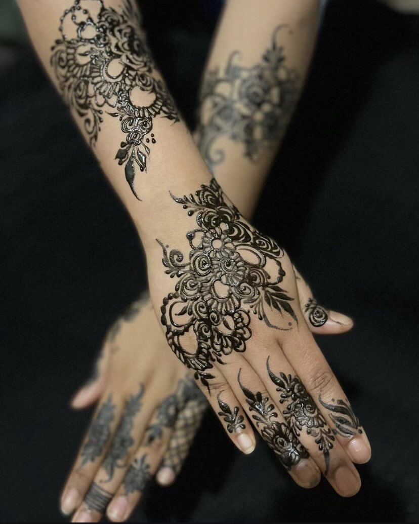 Henna design 8